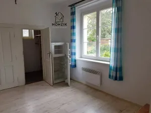 Pronájem bytu 2+kk, Praha - Velká Chuchle, Prodloužená, 52 m2