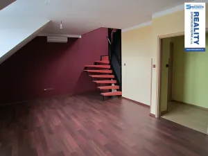 Pronájem bytu 3+kk, České Budějovice, J. Š. Baara, 99 m2