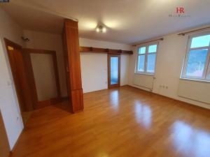 Pronájem bytu 1+kk, Praha - Kunratice, Velké Kunratické, 43 m2