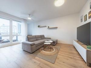 Pronájem bytu 3+kk, Praha - Kunratice, Velké Kunratické, 71 m2