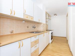 Pronájem bytu 2+1, Rybitví, Činžovních domů, 52 m2