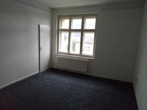 Pronájem bytu 2+1, Děčín, U Dvora, 60 m2