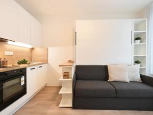 Pronájem bytu 1+kk, Praha - Smíchov, Mozartova, 20 m2