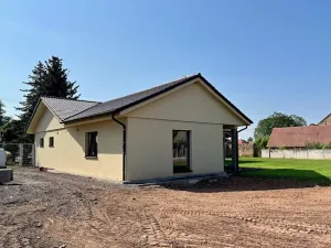 Prodej rodinného domu, Chrášťany, 153 m2