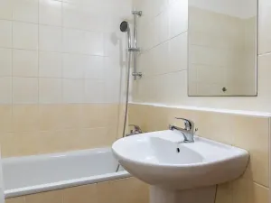 Pronájem bytu 2+kk, Praha - Vysočany, Poděbradská, 50 m2