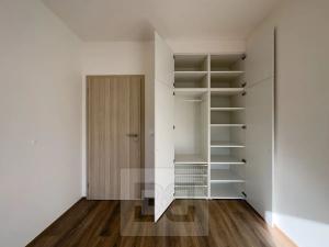 Pronájem bytu 2+kk, Praha - Kbely, Sedlářova, 52 m2