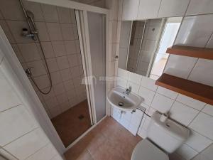 Pronájem bytu 2+kk, Praha - Kamýk, Pavlíkova, 43 m2