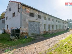 Prodej výrobních prostor, Husinec, Mikulášova, 4900 m2