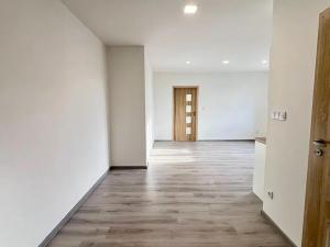 Pronájem bytu 2+kk, Ostrava, Šenovská, 44 m2