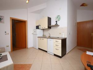 Prodej bytu 2+kk, Vodice, Chorvatsko, Srima III, 43 m2