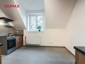 Pronájem bytu 4+1, Praha - Vokovice, Na dlouhém lánu, 82 m2