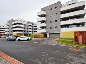 Pronájem bytu 4+kk, Praha - Štěrboholy, Kryšpínova, 105 m2