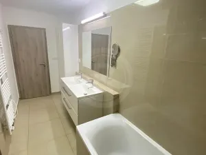 Pronájem bytu 3+kk, České Budějovice, Na Zlaté stoce, 75 m2