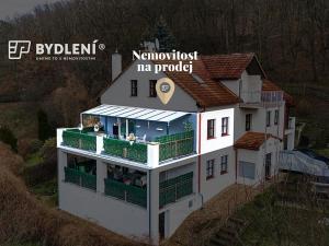 Prodej bytu 3+kk, Velemín, 326 m2