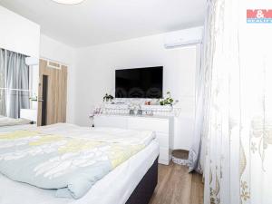 Prodej bytu 4+1, Praha, Otradovická, 82 m2