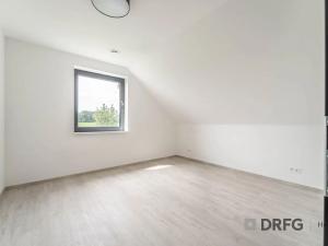 Prodej rodinného domu, Dříteč, 220 m2