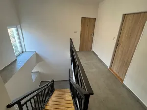 Pronájem bytu 3+kk, Praha, Únorová, 69 m2