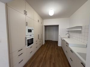 Pronájem bytu 4+1, Jičín, Čelakovského, 97 m2