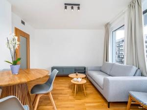 Pronájem bytu 2+kk, Praha - Vysočany, Smržových, 59 m2