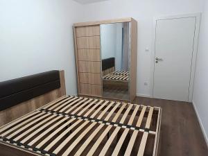 Pronájem bytu 2+kk, Praha - Vysočany, Spojovací, 64 m2