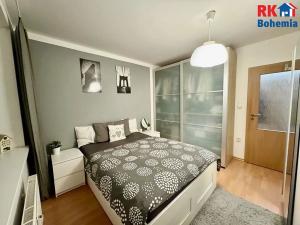 Prodej bytu 2+kk, Milovice, Slepá, 41 m2