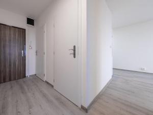 Prodej bytu 2+kk, Praha - Bohnice, Poznaňská, 43 m2