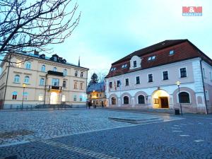 Pronájem obchodního prostoru, Hrádek nad Nisou, Husova, 60 m2