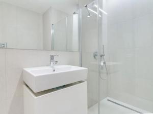 Pronájem bytu 1+kk, Praha - Vršovice, Altajská, 40 m2