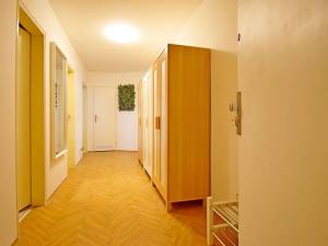 Pronájem bytu 2+kk, Praha - Dejvice, Muchova, 72 m2