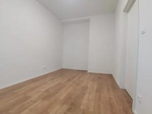 Prodej bytu 2+kk, Praha - Holešovice, U městských domů, 43 m2