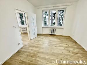 Pronájem bytu 2+1, Praha - Modřany, Klostermannova, 60 m2