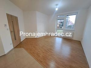 Pronájem bytu 1+kk, Hradec Králové, K Zastávce, 35 m2