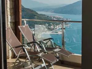 Prodej bytu 4+kk, Herceg Novi, Černá Hora, 147 m2