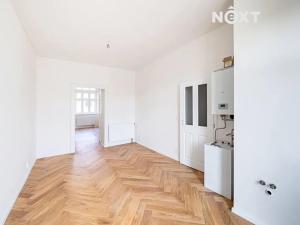 Prodej bytu 2+kk, Praha - Vinohrady, Velehradská, 46 m2