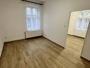 Pronájem bytu 3+1, Liberec, Vítězná, 74 m2