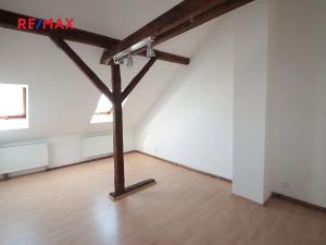 Prodej rodinného domu, Červené Pečky, Kmochova, 140 m2