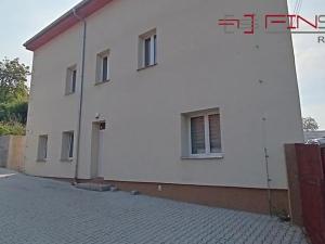 Pronájem bytu 2+kk, Kladno, Hradčanská, 57 m2