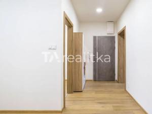 Pronájem bytu 3+kk, Ostrava, Klicperova, 63 m2