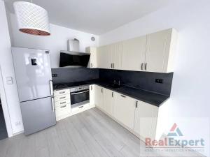 Pronájem bytu 2+kk, Praha - Dolní Měcholupy, Kardausova, 56 m2