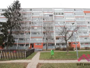 Prodej bytu 2+kk, Praha - Prosek, Lovosická, 45 m2