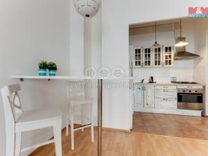 Prodej bytu 2+kk, Praha - Malá Strana, Újezd, 56 m2