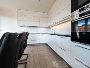 Prodej bytu 3+kk, Praha - Holešovice, V háji, 109 m2