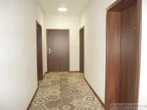 Pronájem bytu 1+kk, Vodňany, nám. Svobody, 45 m2