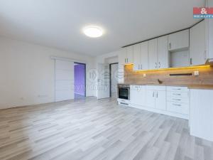 Prodej bytu 3+kk, Ostrov, Borecká, 63 m2