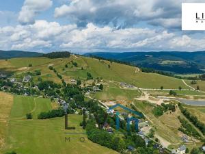 Prodej pozemku pro bydlení, Staré Město, 7657 m2