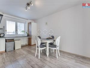 Prodej bytu 2+kk, Roztoky, Masarykova, 56 m2