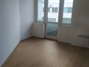 Pronájem bytu 3+1, Brno, Křídlovická, 70 m2