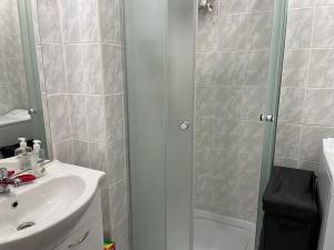 Pronájem bytu 2+kk, Mníšek pod Brdy, Nová, 48 m2