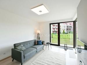 Pronájem bytu 2+kk, Beroun, Na Veselou, 56 m2