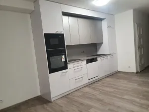 Pronájem bytu 4+kk, Jihlava, Helenínská, 70 m2